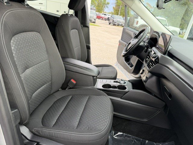 Certified 2024 Ford Escape Active AWD/4WD image 37