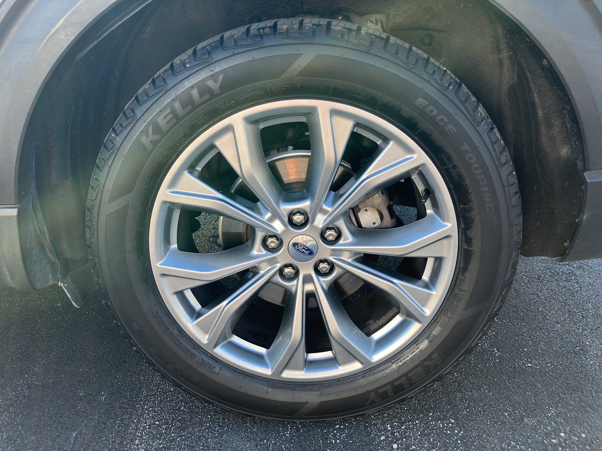 Certified 2021 Ford Explorer Limited w/ Equipment Group 301A RWD image 12