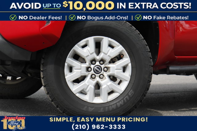 Used 2022 Nissan Frontier SV RWD image 3