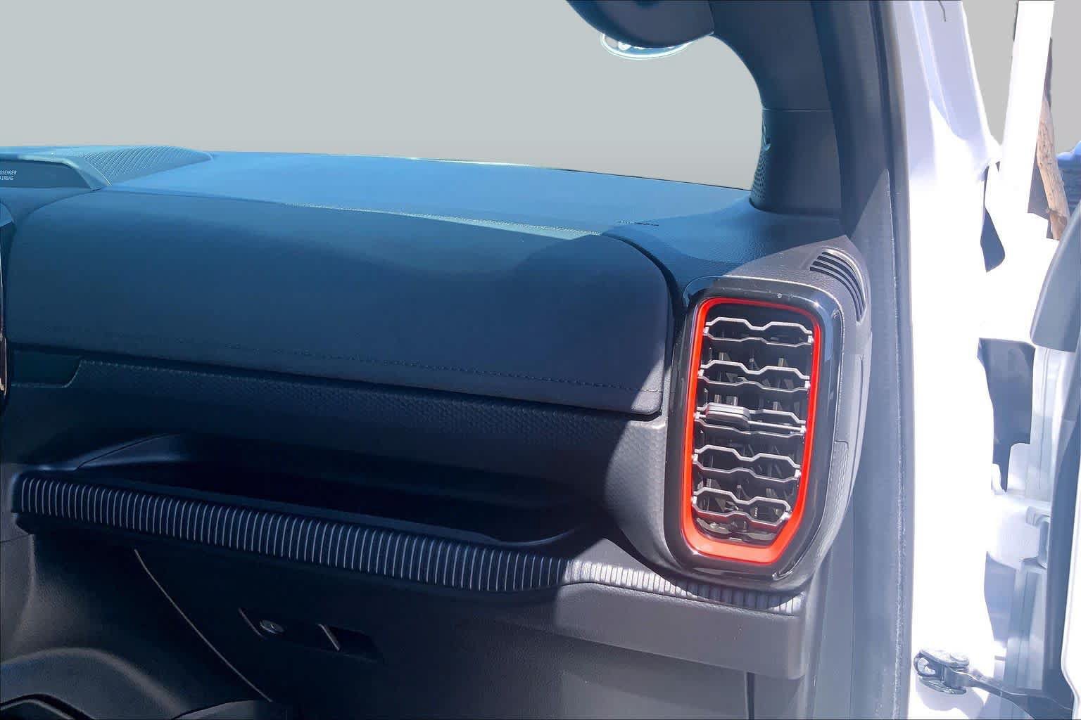 Certified 2025 Ford Ranger Raptor AWD/4WD image 19