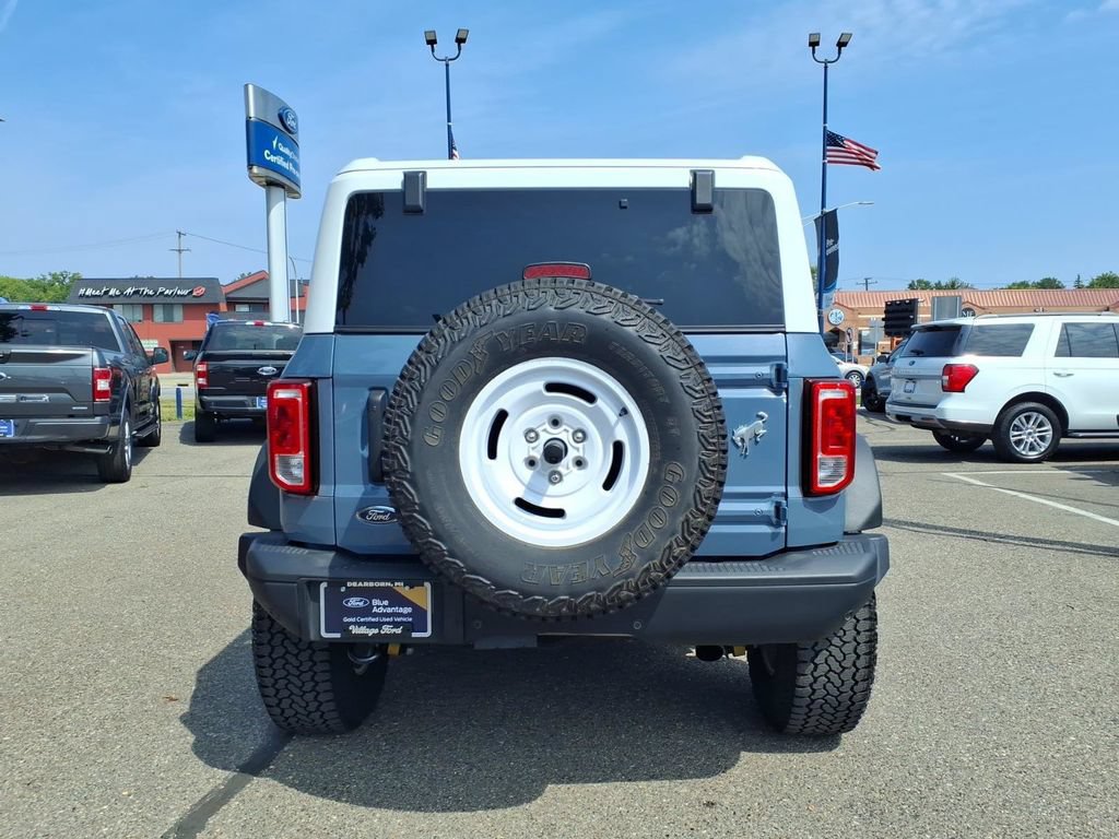 Certified 2025 Ford Bronco Heritage Edition AWD/4WD image 7