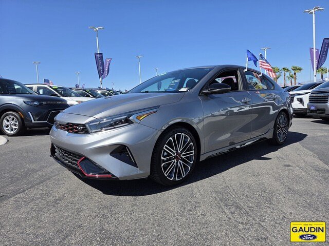 Used 2022 Kia Forte GT FWD image 3