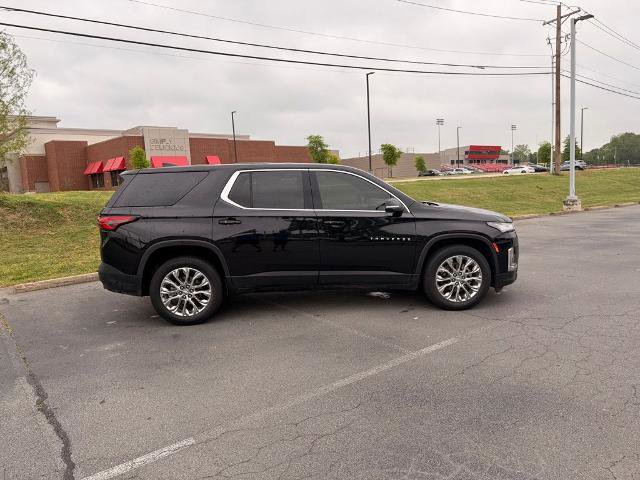 Used 2023 Chevrolet Traverse LS w/ Safety Package image 6