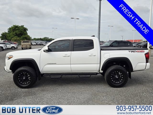 Used 2019 Toyota Tacoma TRD Off-Road w/ Technology Package AWD/4WD image 4