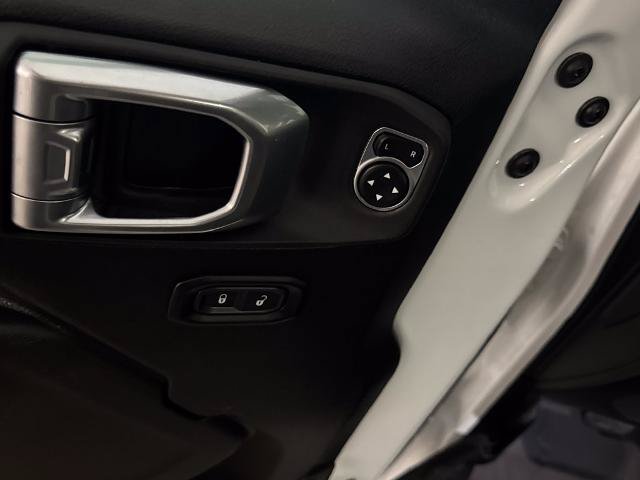 Used 2023 Jeep Wrangler Unlimited Sport AWD/4WD image 16
