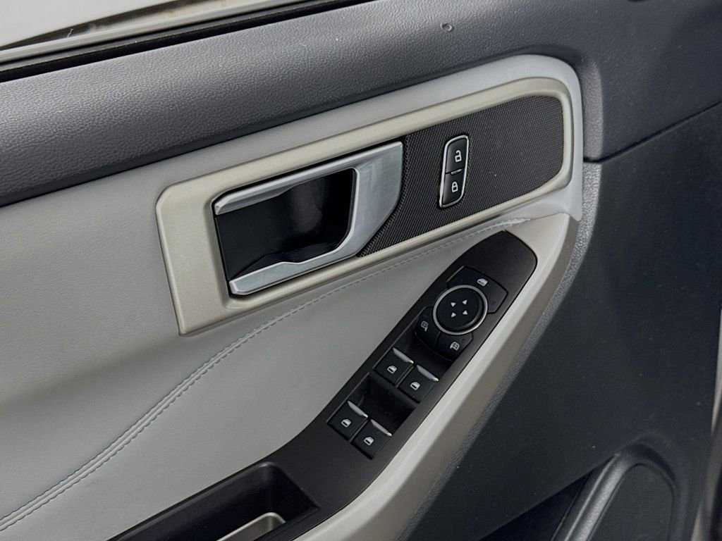 Certified 2023 Ford Explorer XLT w/ Equipment Group 202A image 17