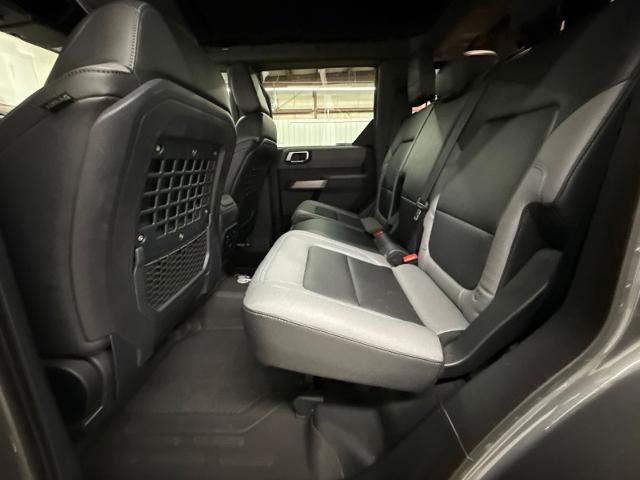 Certified 2022 Ford Bronco Black Diamond w/ Sasquatch Package AWD/4WD image 27