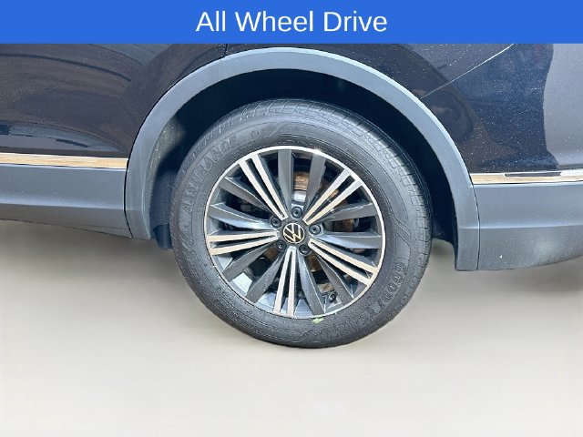 Used 2024 Volkswagen Tiguan Wolfsburg Edition AWD/4WD image 7