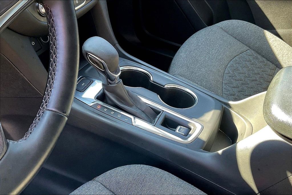 Used 2024 Chevrolet Equinox LT image 18