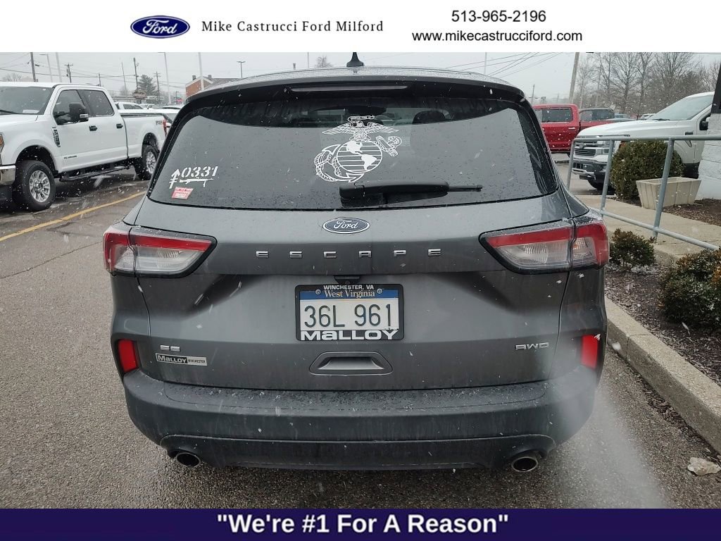Certified 2022 Ford Escape SE w/ SE Sport Appearance Package image 4