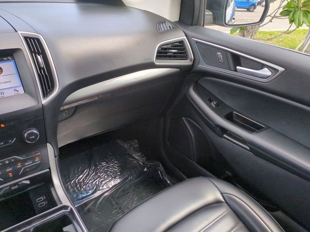 Certified 2019 Ford Edge SEL w/ Equipment Group 201A FWD image 17