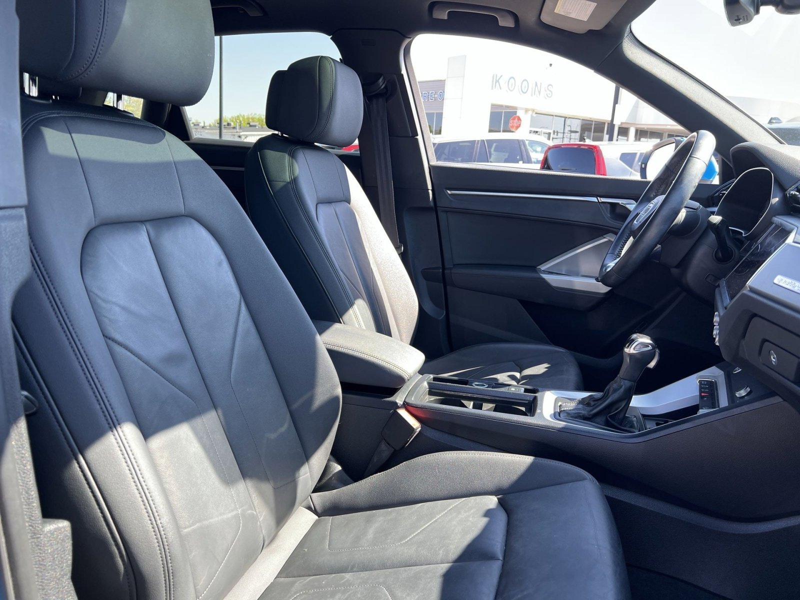 Used 2020 Audi Q3 2.0T Premium Plus AWD/4WD image 34