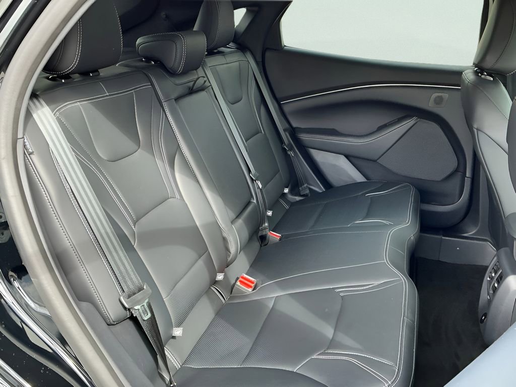 Certified 2025 Ford Mustang Mach-E Premium image 17