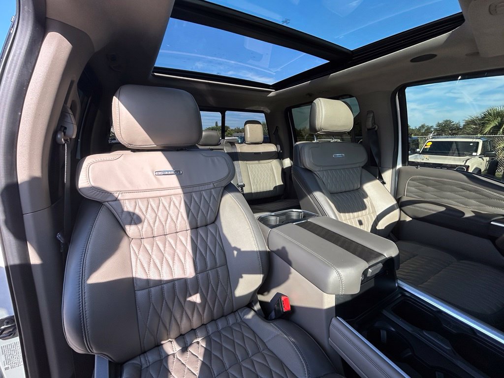 Certified 2025 Ford F350 Platinum w/ Platinum Plus Package AWD/4WD image 29