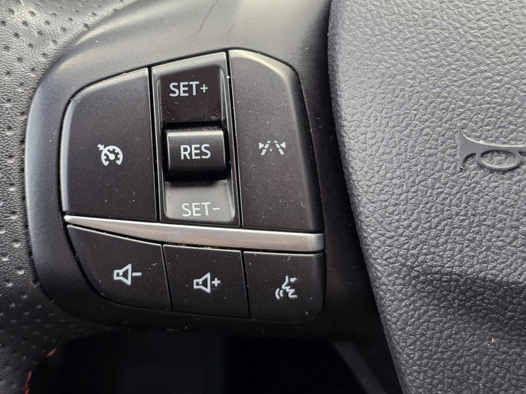 Certified 2023 Ford Escape ST-Line image 20