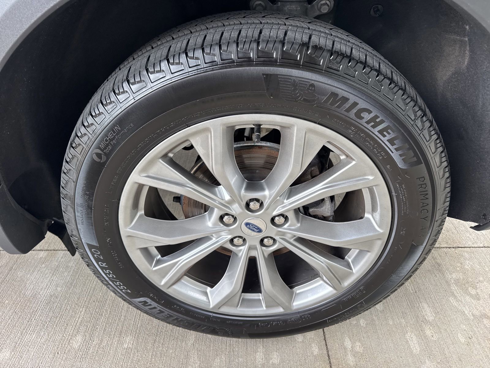 Certified 2024 Ford Explorer Limited w/ Limited Technology Package image 21