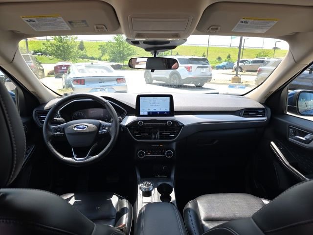 Certified 2020 Ford Escape SEL FWD image 14