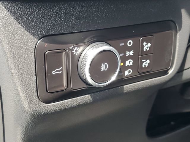 Certified 2025 Ford Escape ST-Line Select w/ Tech Pack #2 AWD/4WD image 12