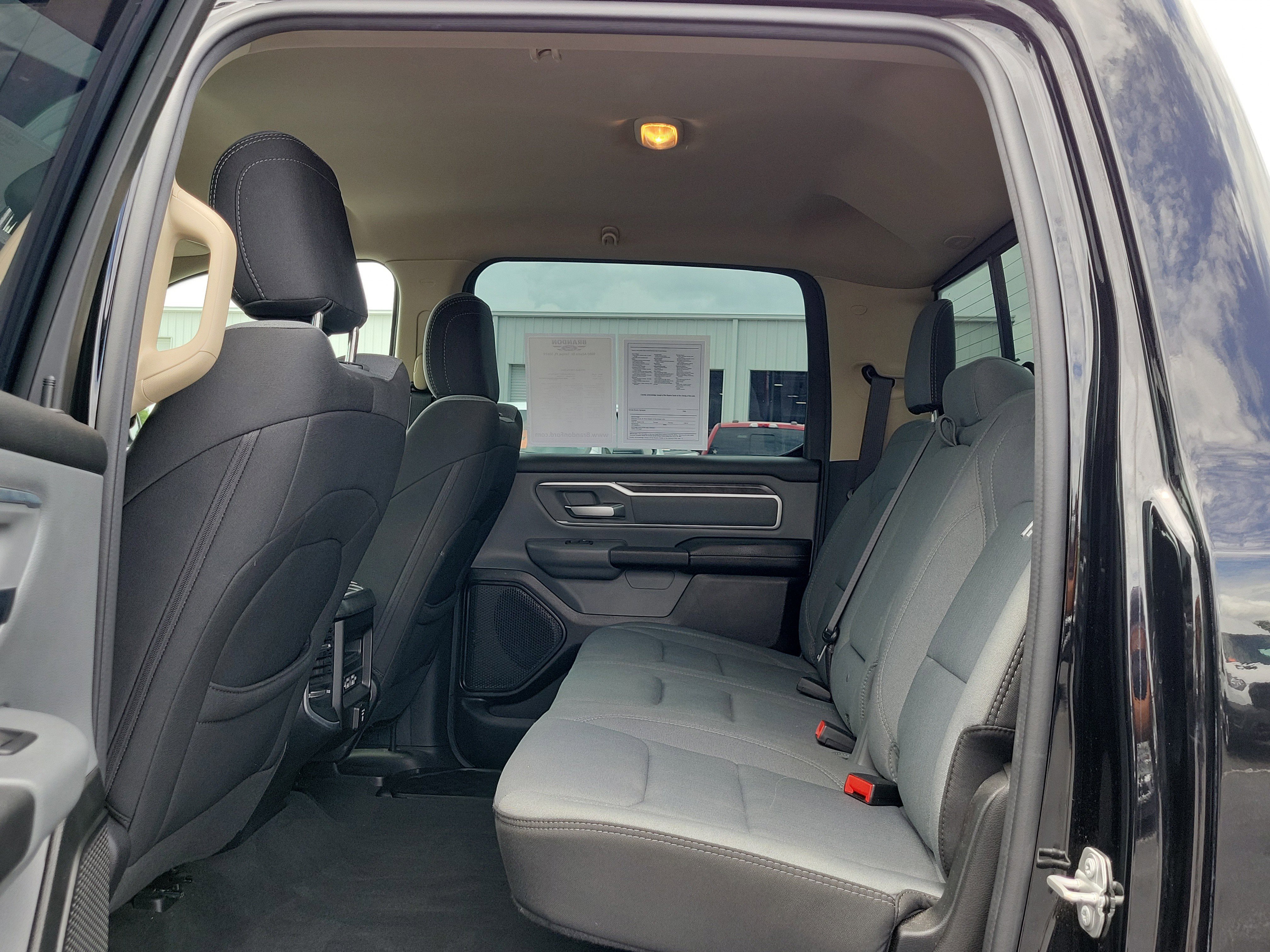 Used 2020 RAM 1500 Big Horn AWD/4WD image 12