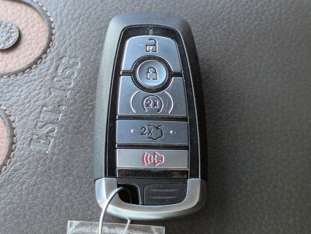 Certified 2022 Ford Explorer King Ranch w/ Premium Technology Package AWD/4WD image 30