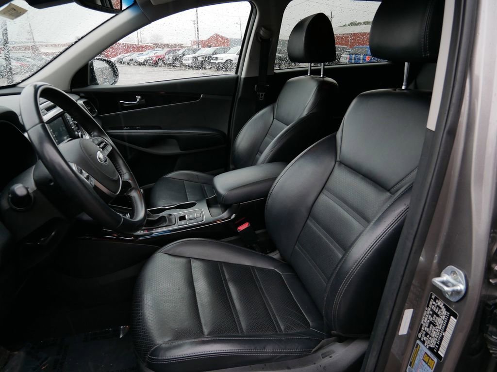 Used 2019 Kia Sorento EX image 15