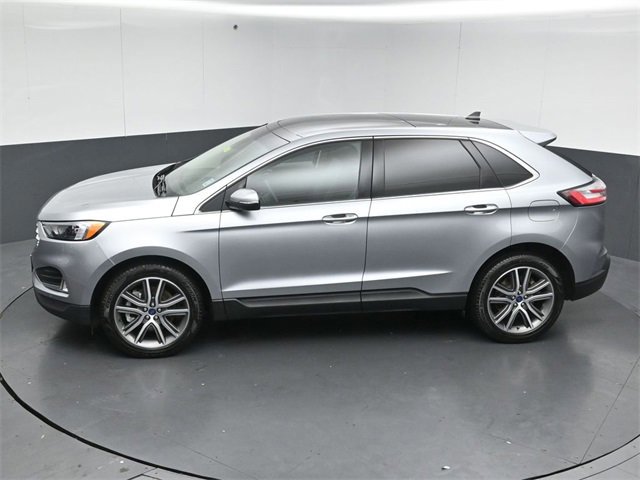 Certified 2022 Ford Edge Titanium w/ Class II Trailer Tow Package image 7