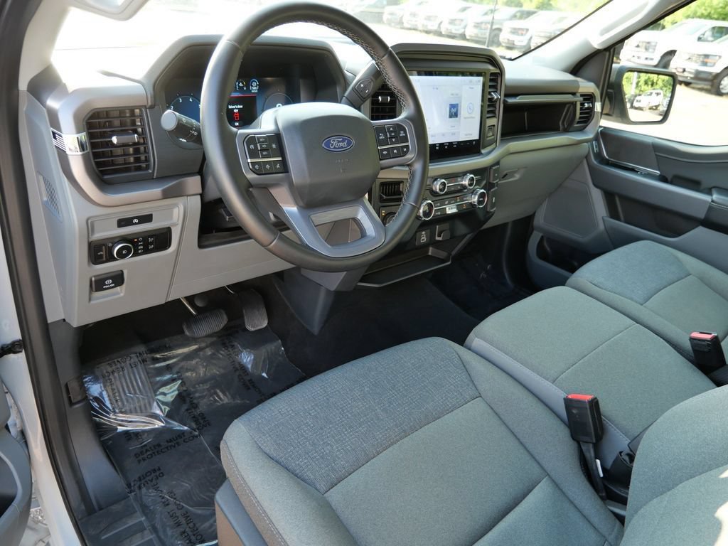 Certified 2025 Ford F150 XLT w/ Equipment Group 301A Standard AWD/4WD image 3