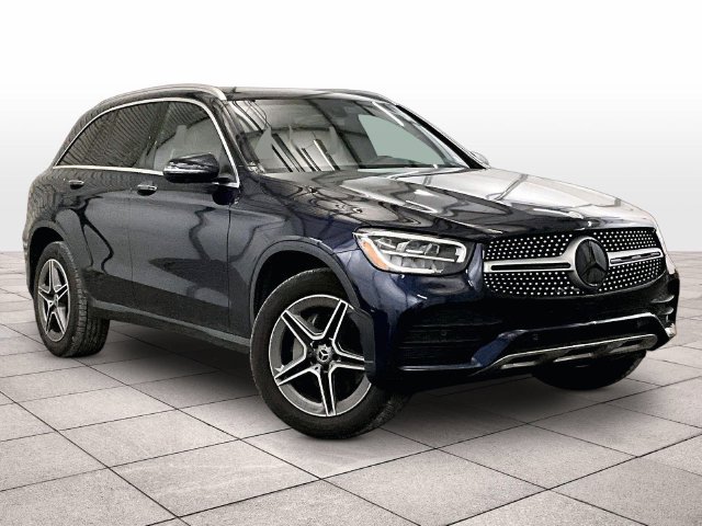 Used 2021 Mercedes-Benz GLC 300 4MATIC image 2