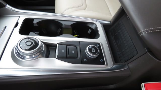 Certified 2023 Ford Explorer Platinum w/ Technology Package image 19