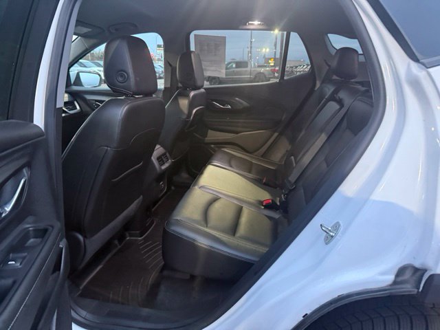 Used 2023 GMC Terrain SLT AWD/4WD image 15