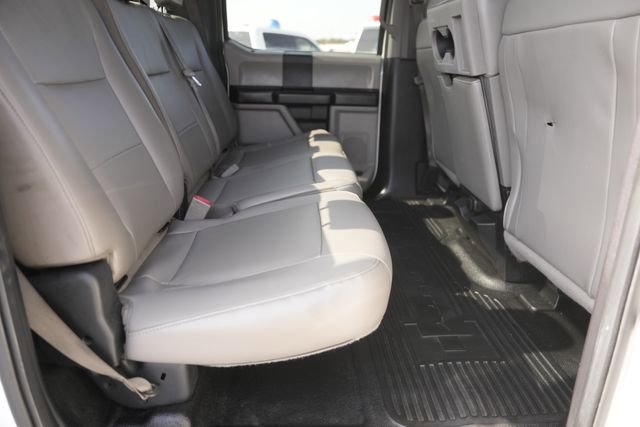 Certified 2018 Ford F250 XL w/ Power Equipment Group image 15