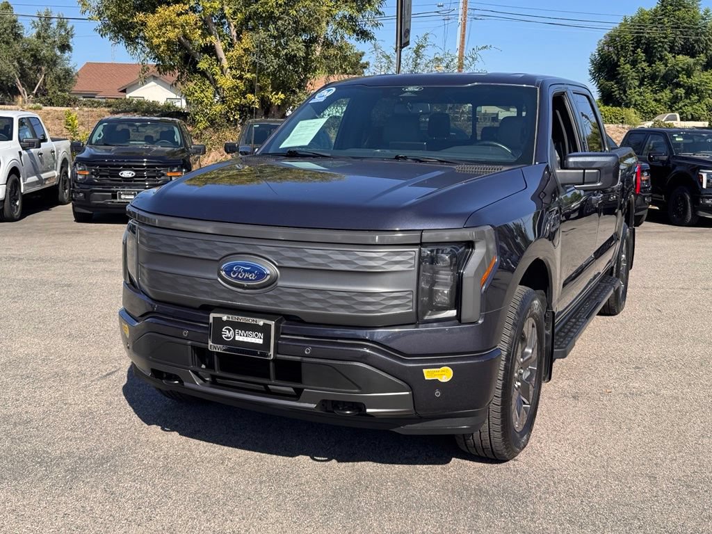 Certified 2022 Ford F150 Lightning Lariat w/ Tow Technology Package AWD/4WD image 7