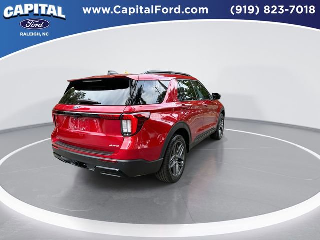 Certified 2025 Ford Explorer ST-Line w/ Premium Package AWD/4WD image 8