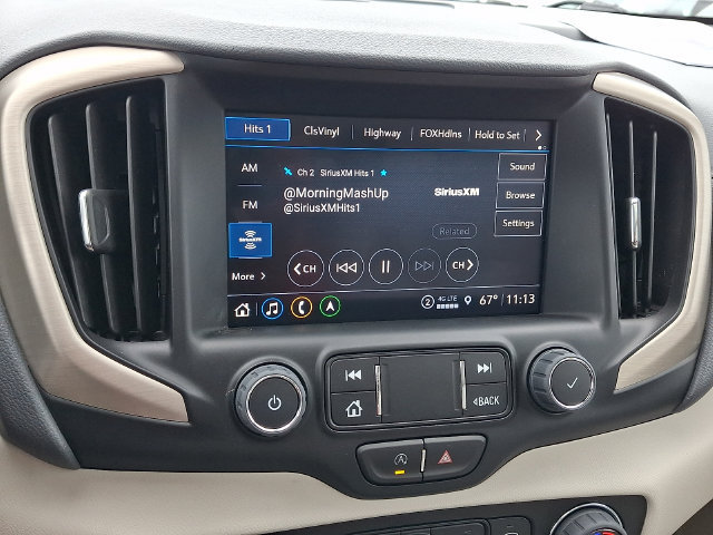 Used 2022 GMC Terrain Denali w/ Denali Premium Package AWD/4WD image 17