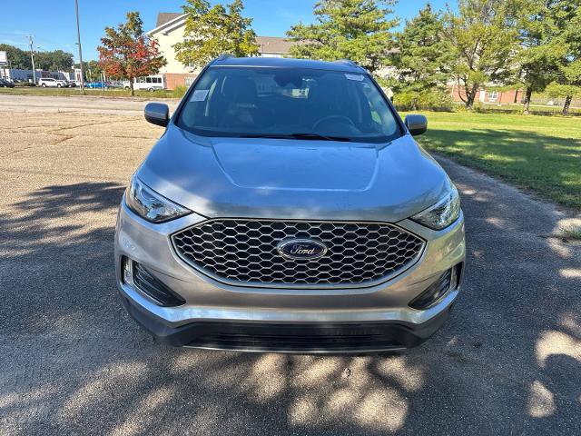 Certified 2024 Ford Edge SEL w/ Convenience Package AWD/4WD image 10