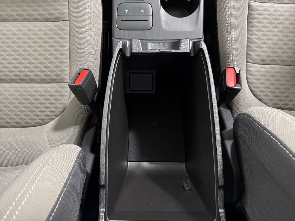 Certified 2022 Ford Escape SE w/ Cold Weather Package image 29