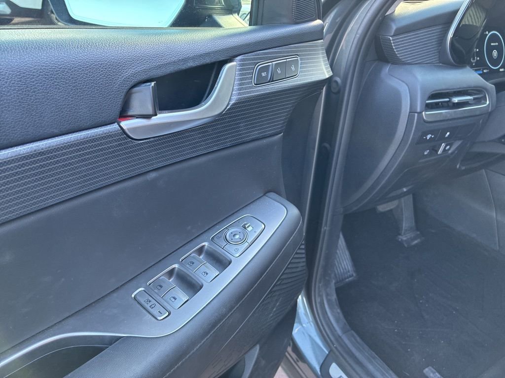 Used 2023 Hyundai Palisade Limited FWD image 25