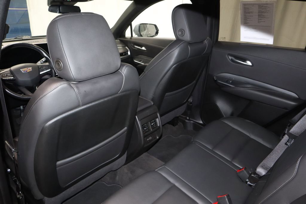 Used 2025 Cadillac XT4 Premium Luxury AWD/4WD image 21
