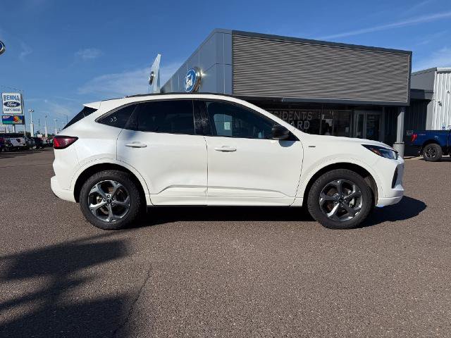 Certified 2023 Ford Escape ST-Line w/ Tech Pack #1 AWD/4WD image 8