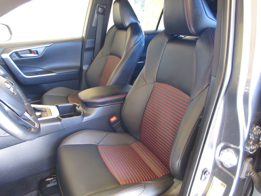 Used 2022 Toyota RAV4 XSE w/ Weather Package AWD/4WD image 12