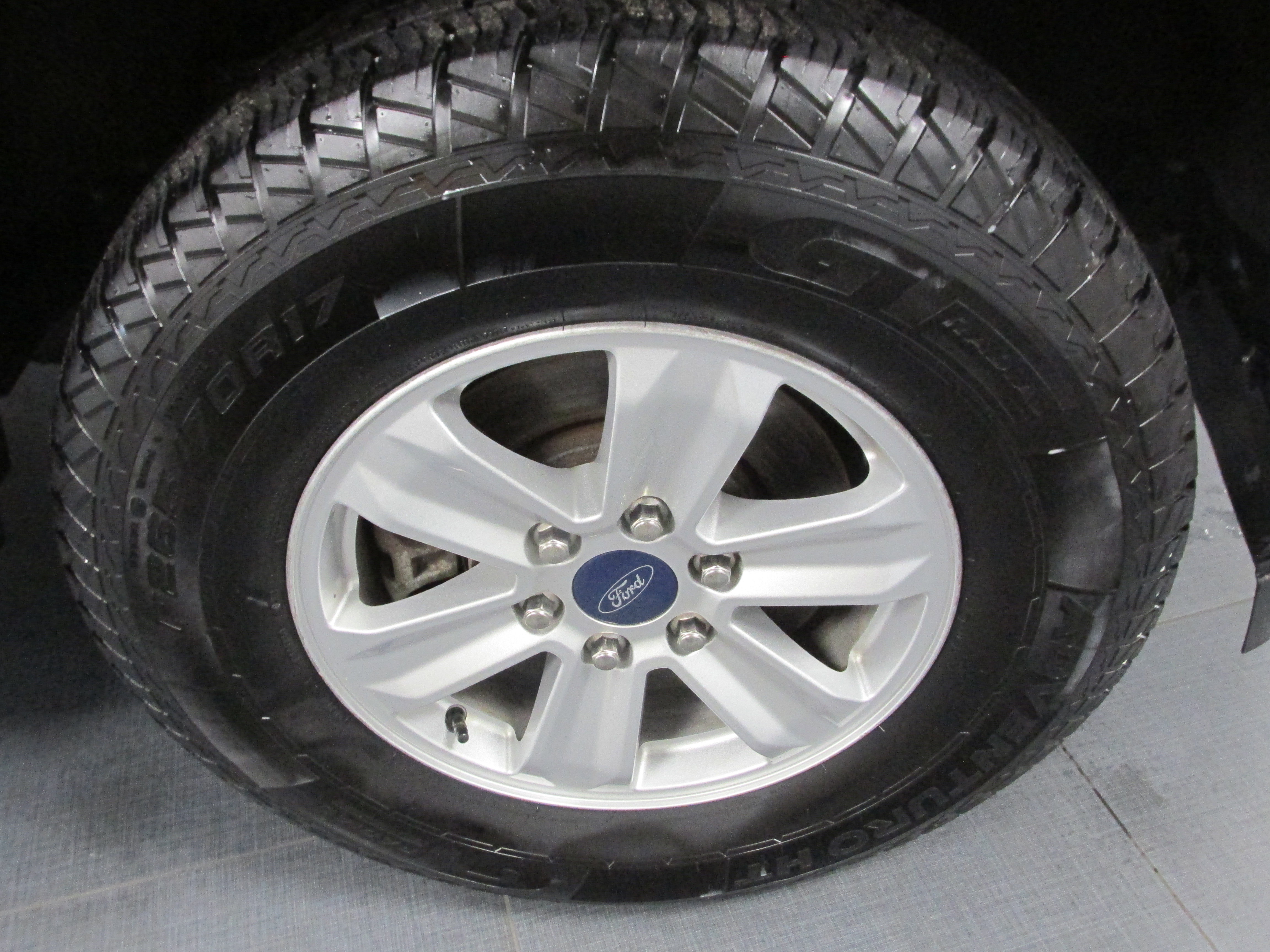 Certified 2019 Ford F150 XL w/ Equipment Group 101A Mid image 15