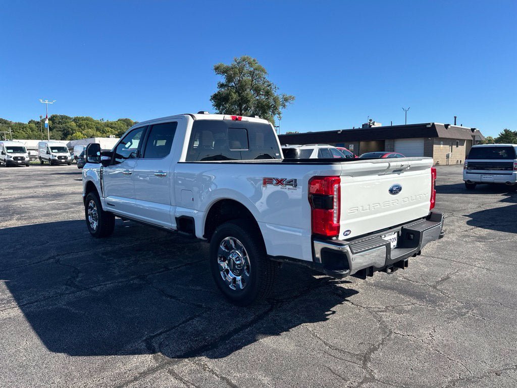 Certified 2025 Ford F250 Lariat w/ Lariat Ultimate Package AWD/4WD image 7