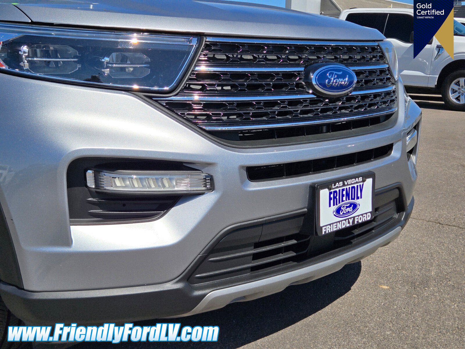 Certified 2021 Ford Explorer XLT w/ Equipment Group 202A RWD image 2