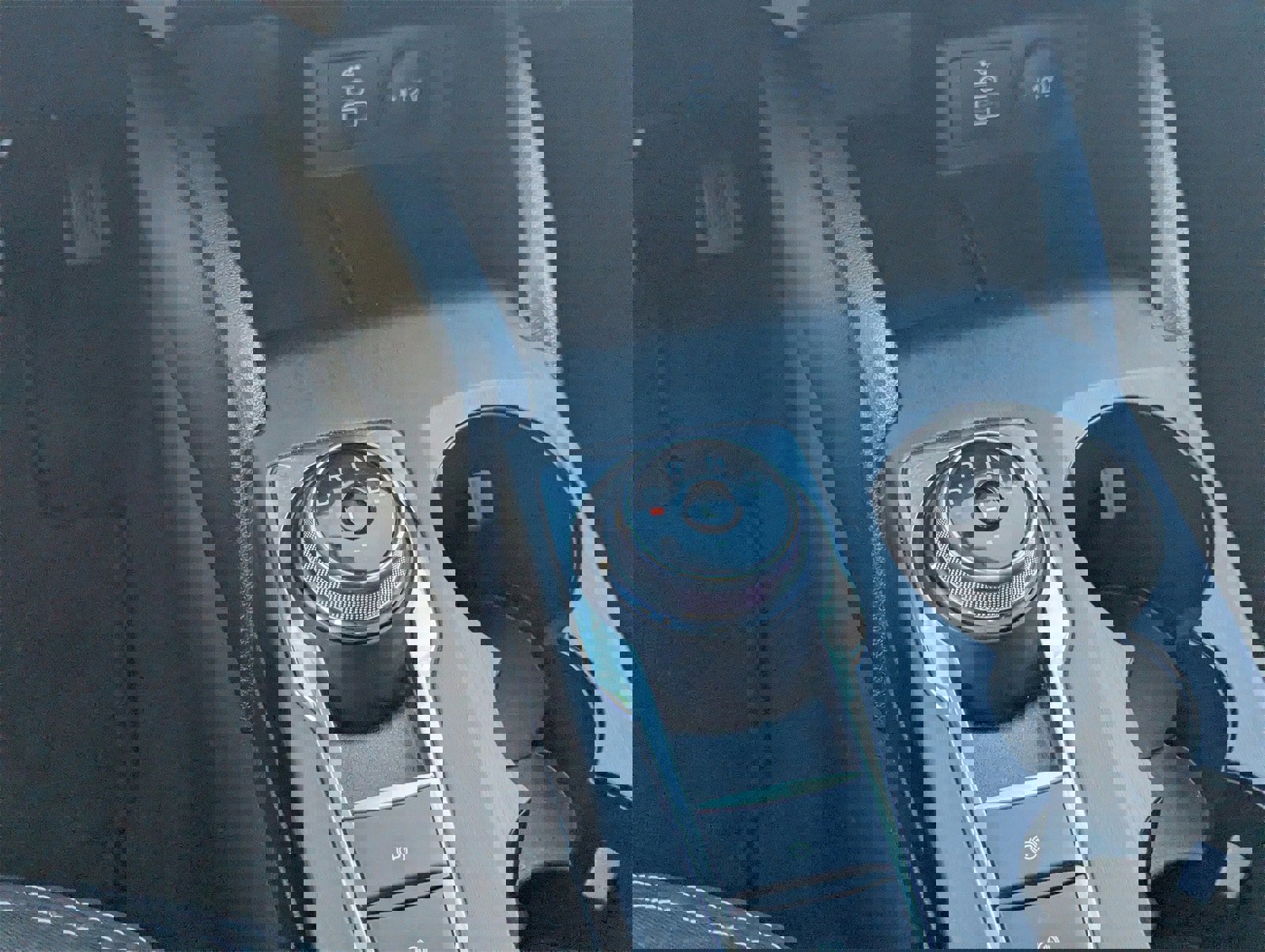 Certified 2025 Ford Escape Active image 21