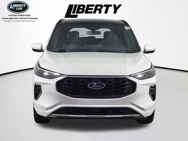 Certified 2023 Ford Escape ST-Line Elite w/ Premium Technology Package AWD/4WD image 8