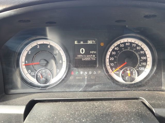 Used 2021 RAM 1500 Classic SLT image 36