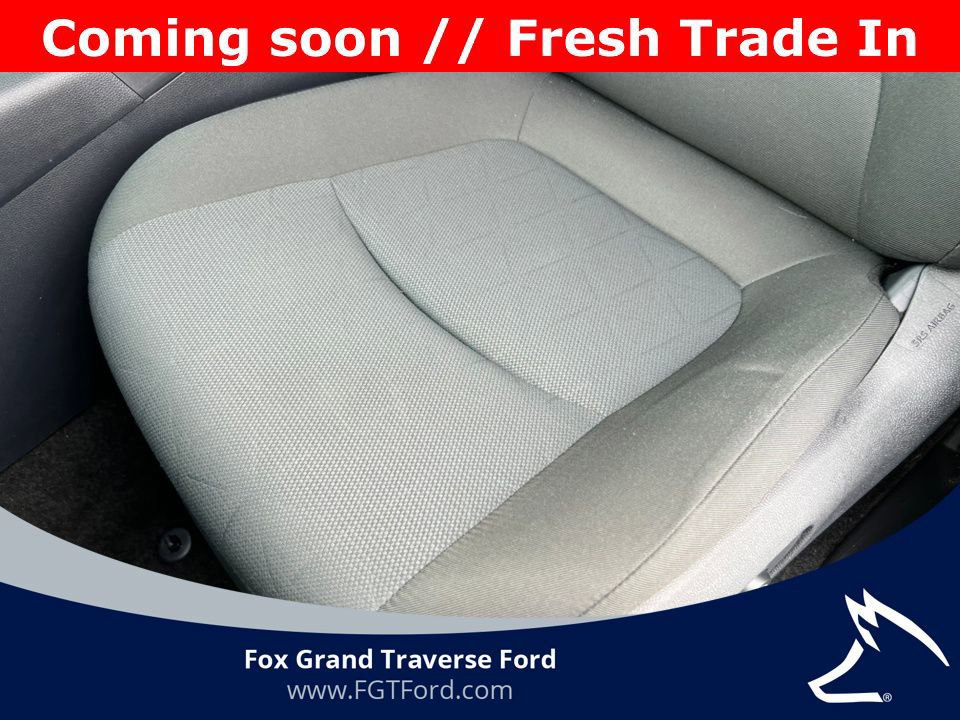 Used 2025 Toyota RAV4 XLE image 13