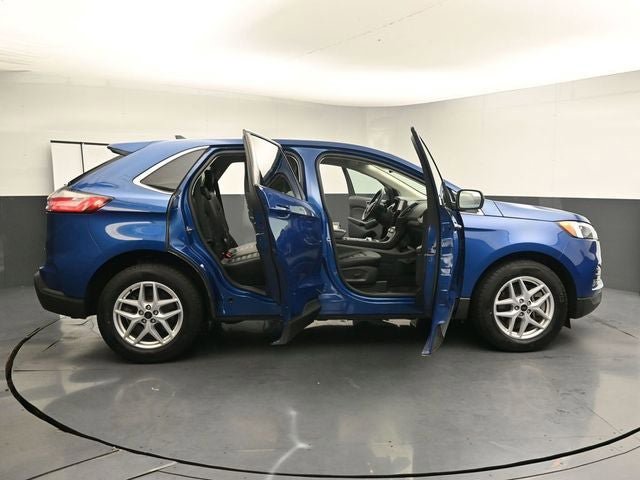Certified 2024 Ford Edge SEL w/ Convenience Package AWD/4WD image 32
