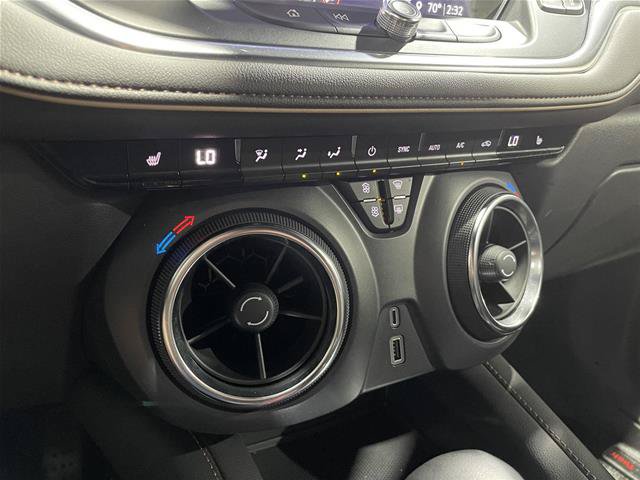 Used 2022 Chevrolet Blazer Premier AWD/4WD image 31