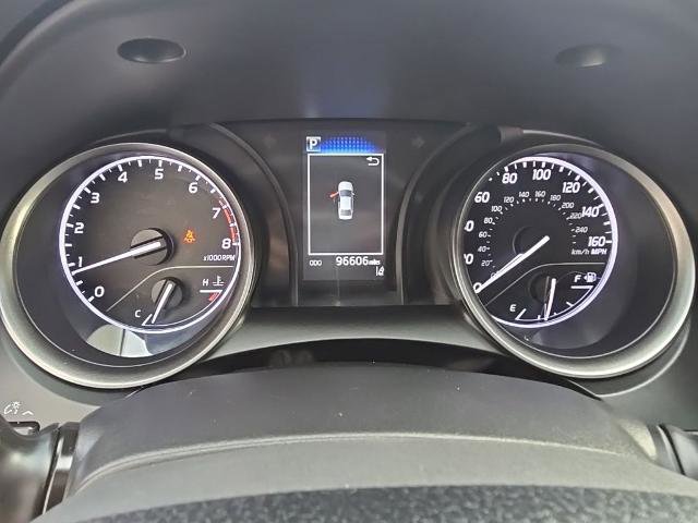 Used 2021 Toyota Camry SE image 16